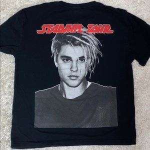 Team Bieber Stadium Tour t shirt. Bundle only.
